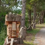 Villino Nel Bosco 펜션 *