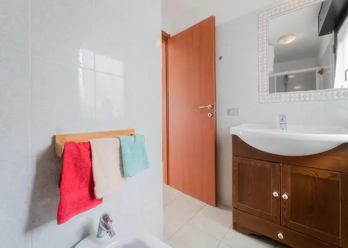 Villino Nel Bosco 度假居 卡波利韦里