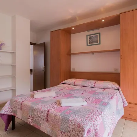 Semesterbostad Villino Nel Bosco Capoliveri (Isola d'Elba)