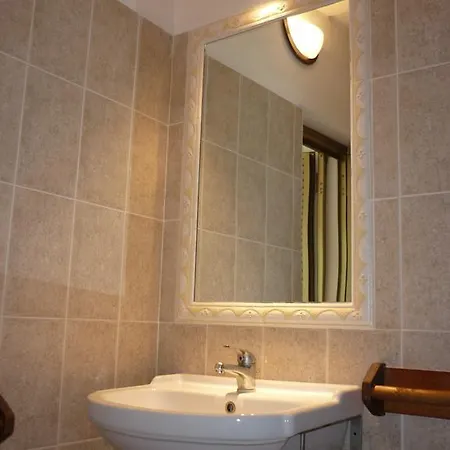 Villino Nel Bosco Nyaraló *